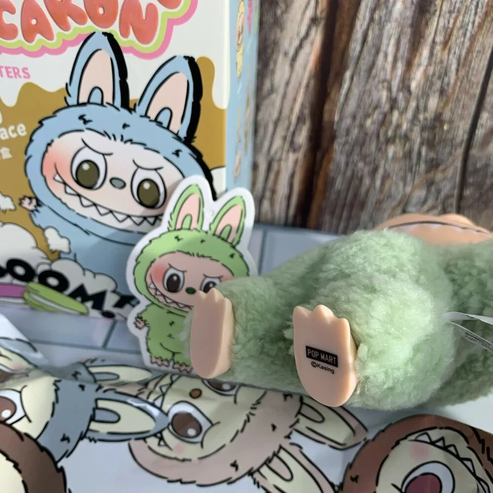 POP MART Labubu The Monsters Exciting Macaron GreenGrape - Picture 3 of 7